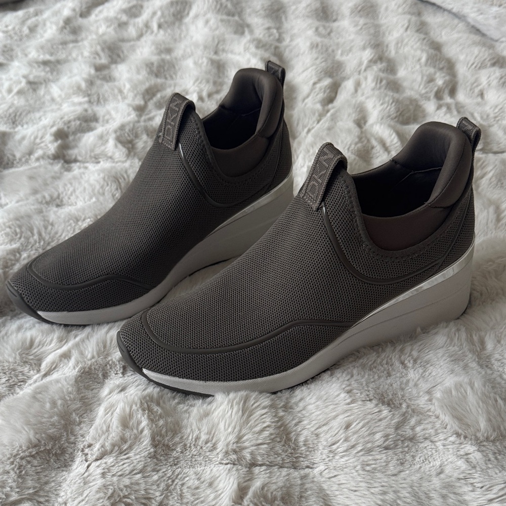 DKNY Women's Slip-On Sneakers - Dark Gray